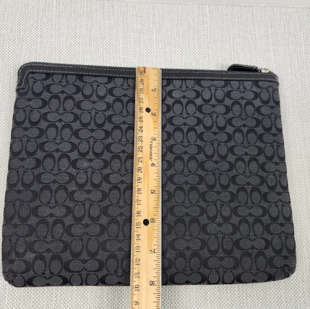 Coach Black Gray Signature C Padded IPad Tablet Sleeve Fabric